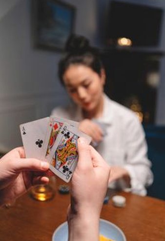 game gian lận 8Day